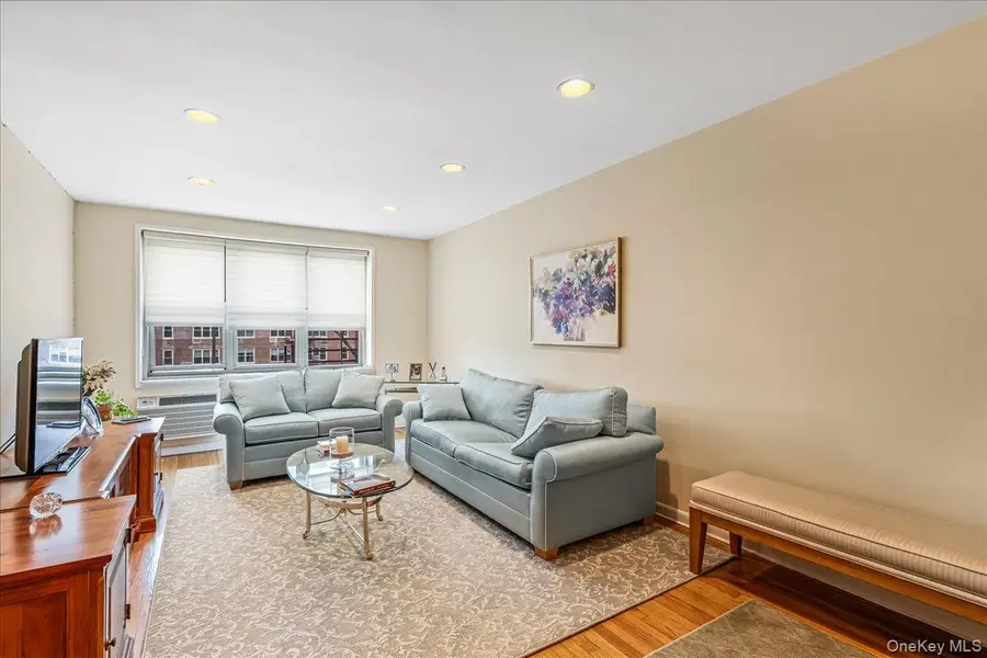 23-45 Bell Boulevard #2D, Bayside, NY 11360 - Image #2