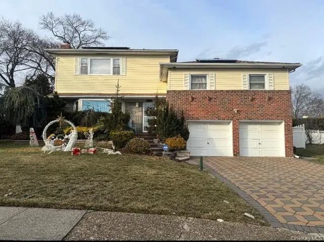 824 Lawrence Court, West Hempstead, NY 11552 - Image #1