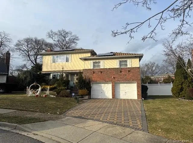 824 Lawrence Court, West Hempstead, NY 11552 - Image #2