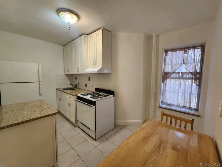 55-23 31st Avenue #3H, Woodside, NY 11377 - Image #3
