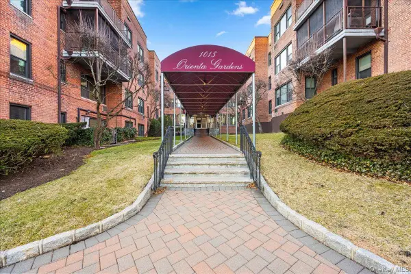 1015 Old Post Road #2C, Mamaroneck, NY 10543
