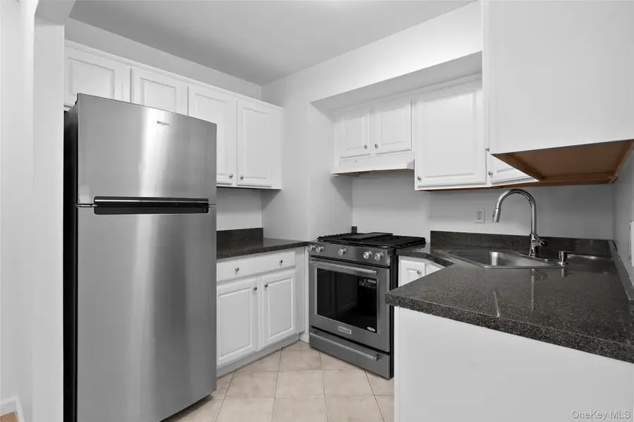 55 Monroe Boulevard #2L, Long Beach, NY 11561 - #3