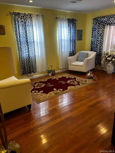 355 Beach 47th Street, Far Rockaway, NY 11691 - Image #2