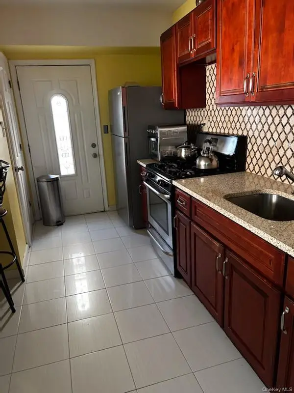 355 Beach 47th Street, Far Rockaway, NY 11691 - Image #3