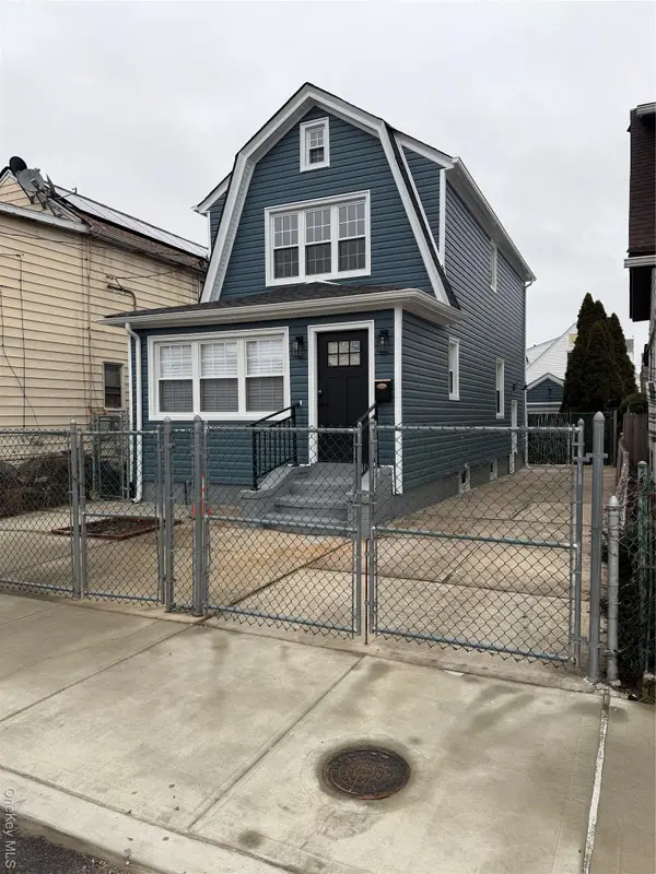 22404 95th Avenue, Queens Village, NY 11429