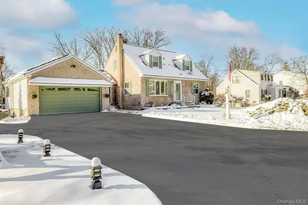 16 Highview Avenue, Airmont, NY 10901