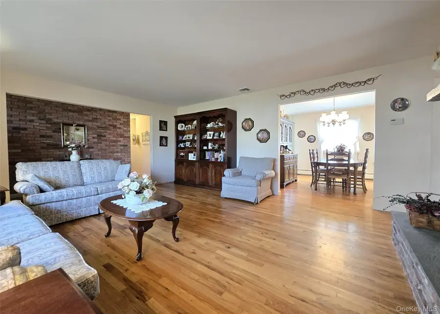 38 Woodbury Road, Farmingville, NY 11738 - Image #3