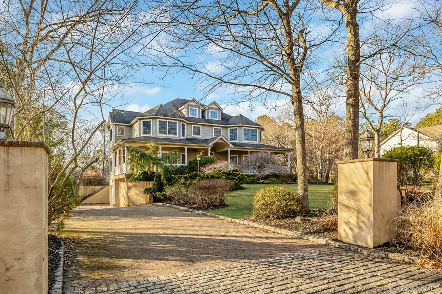 44 E Margin Road, Ridge, NY 11961 - Image #3