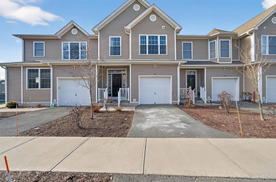 37 Pinto Road E, Middletown, NY 10941 - Image #2