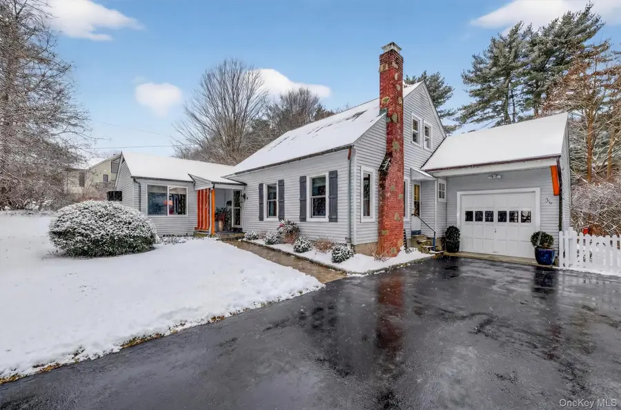 36 Vassar View Road, Poughkeepsie, NY 12603 - Image #2