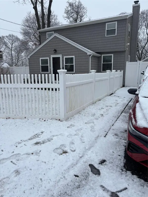 522 Browns Road, Nesconset, NY 11767