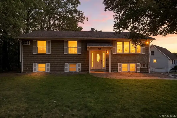 135 Lake Shore Drive E, Rock Hill, NY 12775