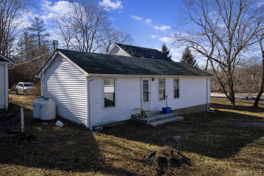 9 Benedict Lane #5-7, New Windsor, NY 12553 - Image #3