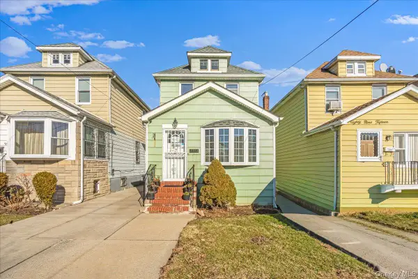 89-13 213th Street, Queens Village, NY 11427