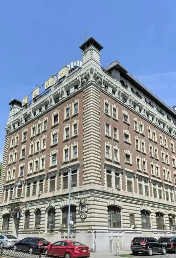 167 Sands Street #307, Brooklyn, NY 11201