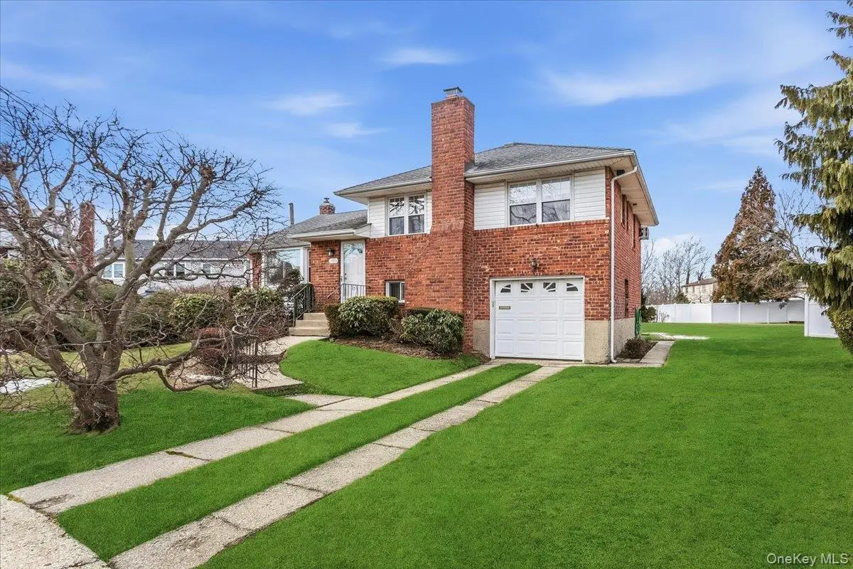 2493 Lloyd Court, North Bellmore, NY 11710 - #1