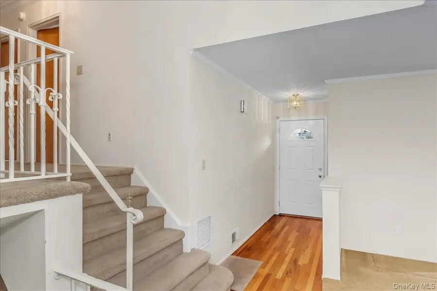 2493 Lloyd Court, North Bellmore, NY 11710 - #2