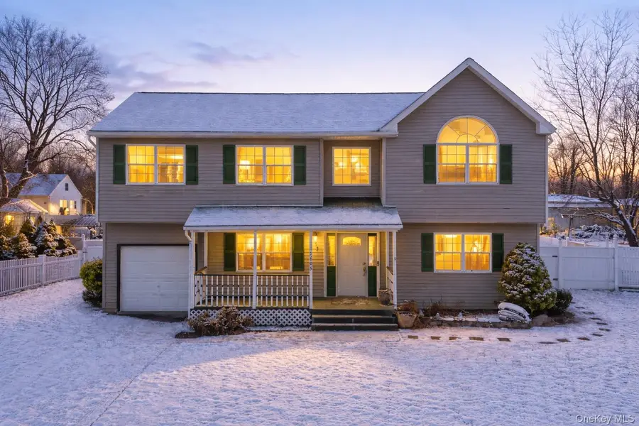 1805 Carleton Avenue, Bay Shore, NY 11706 - Image #2