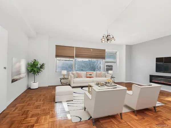 8 Fordham Hill Oval #3D, Bronx, NY 10468