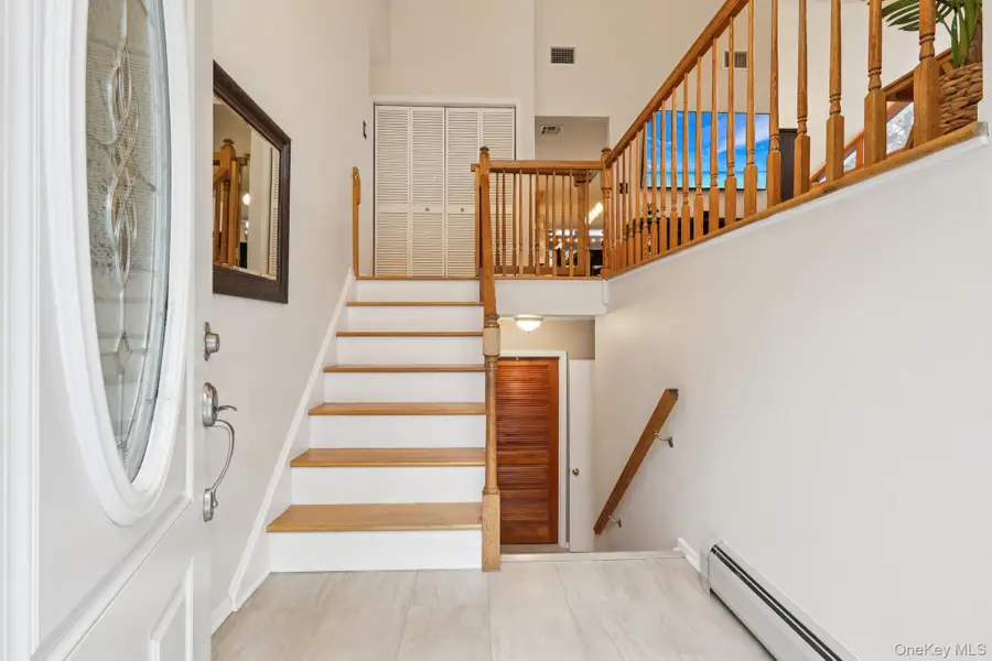 4 Austin Way, Tappan, NY 10983 - #3