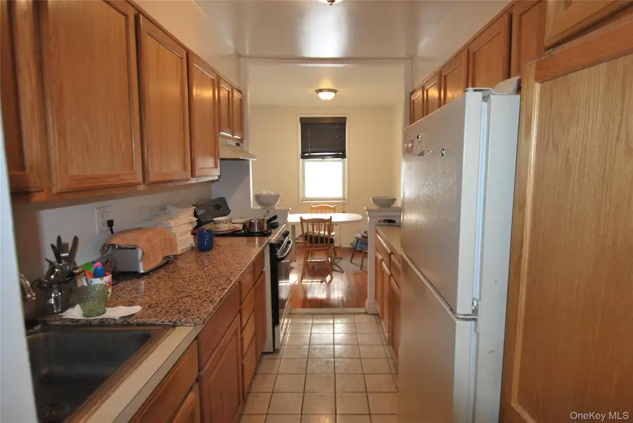 1 Sadore Lane #4O, Yonkers, NY 10710 - #3