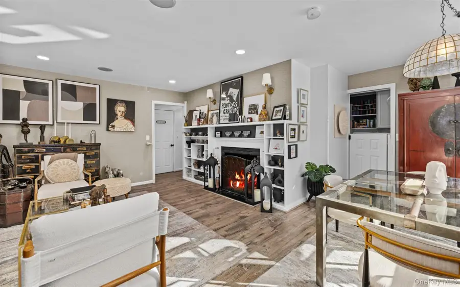 194 W Neck Road, Huntington, NY 11743 - Image #3