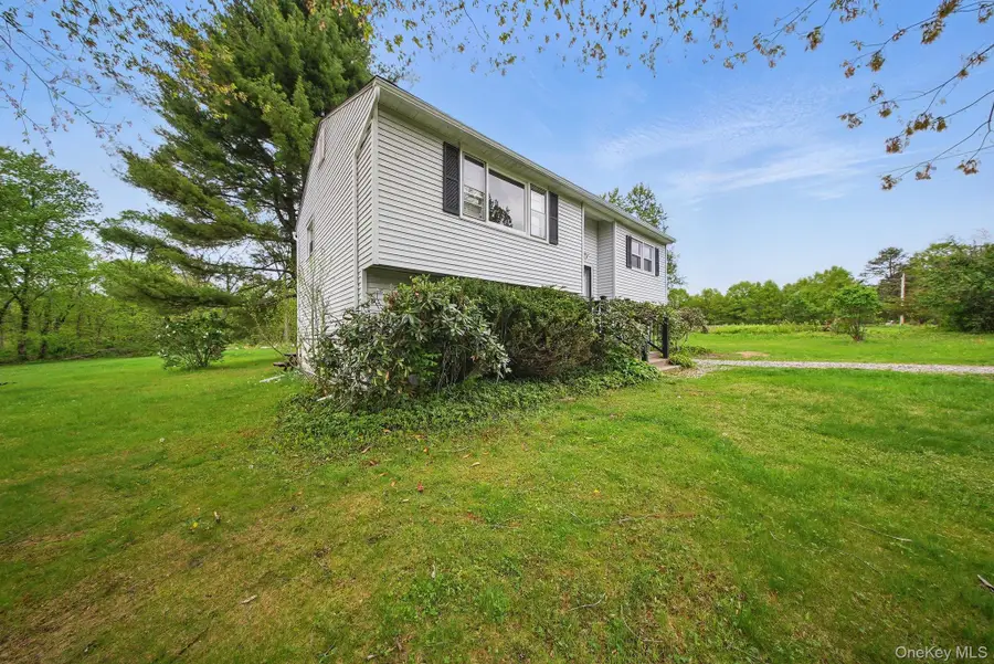 109 Long Lane, Bloomingburg, NY 12721 - #3