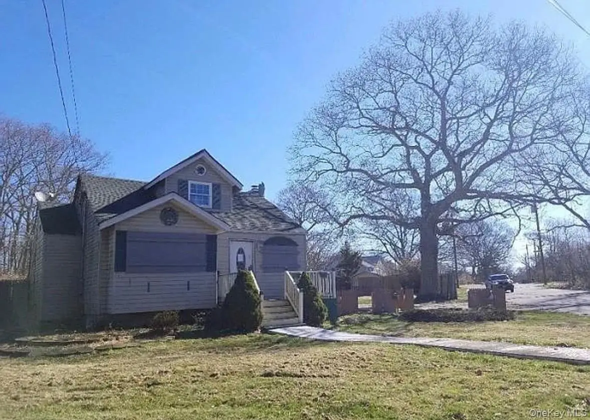 29 Johns Neck Road, Shirley, NY 11967 - Image #1