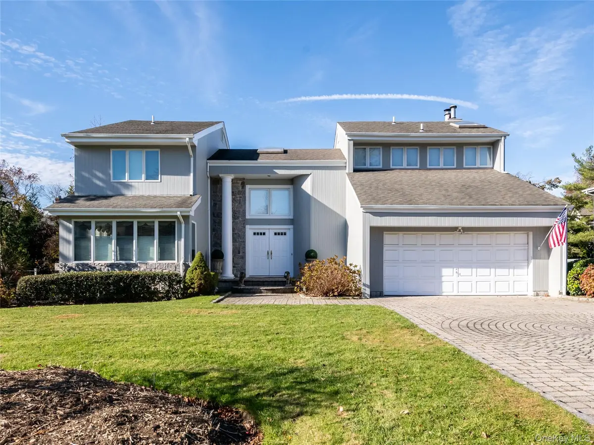 2 Bonnie Lynn Court, Roslyn, NY 11576 - Image #1