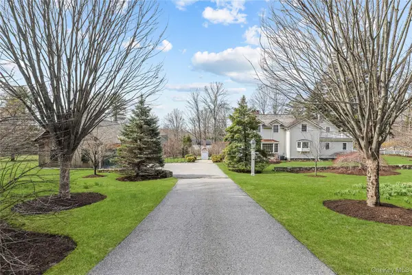 100 Seminary Road, Bedford, NY 10506