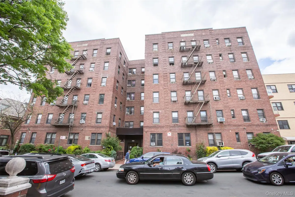 40-37 77th Street #5B, Elmhurst, NY 11373 - Image #1