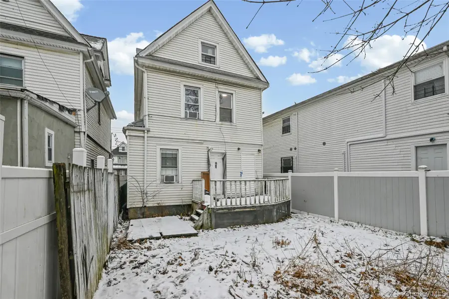 10518 171st Place, Jamaica, NY 11433 - Image #2