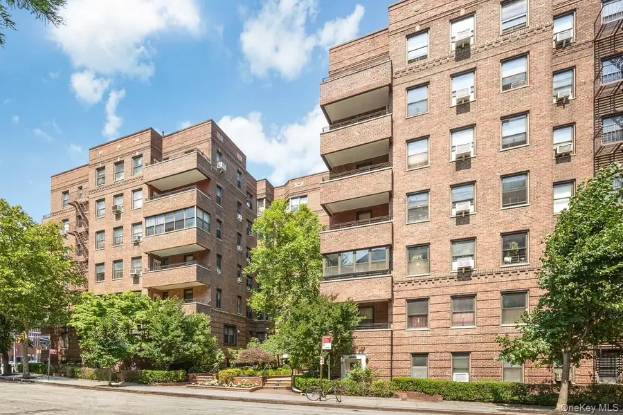 69-40 Yellowstone Boulevard #108, Forest Hills, NY 11375 - Image #3