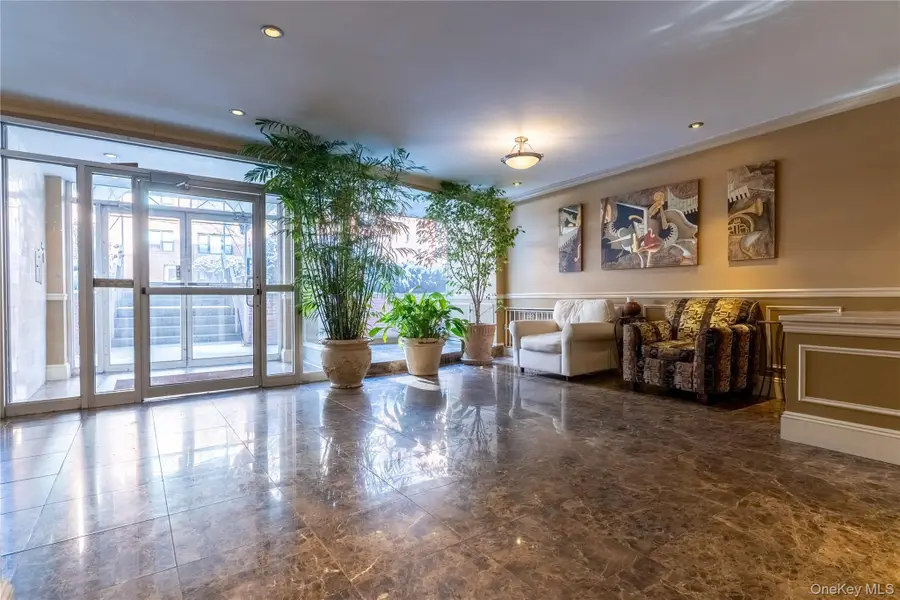 16 Lake Street #6G, White Plains, NY 10603 - Image #2