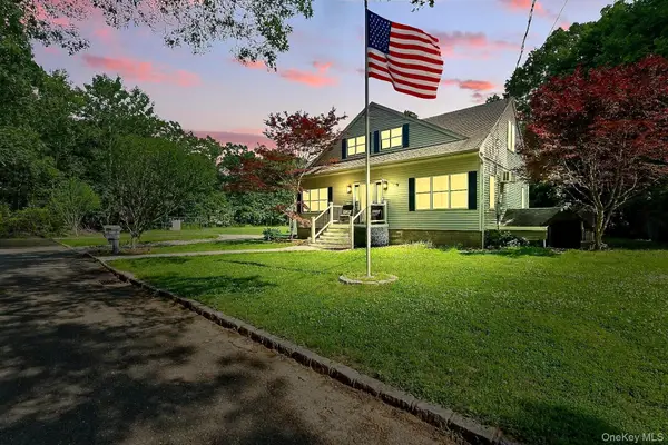 3 Alabama, Brookhaven, NY 11776