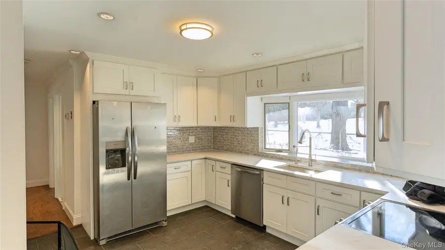 2155 Salisbury Park Drive, Westbury, NY 11590 - #3