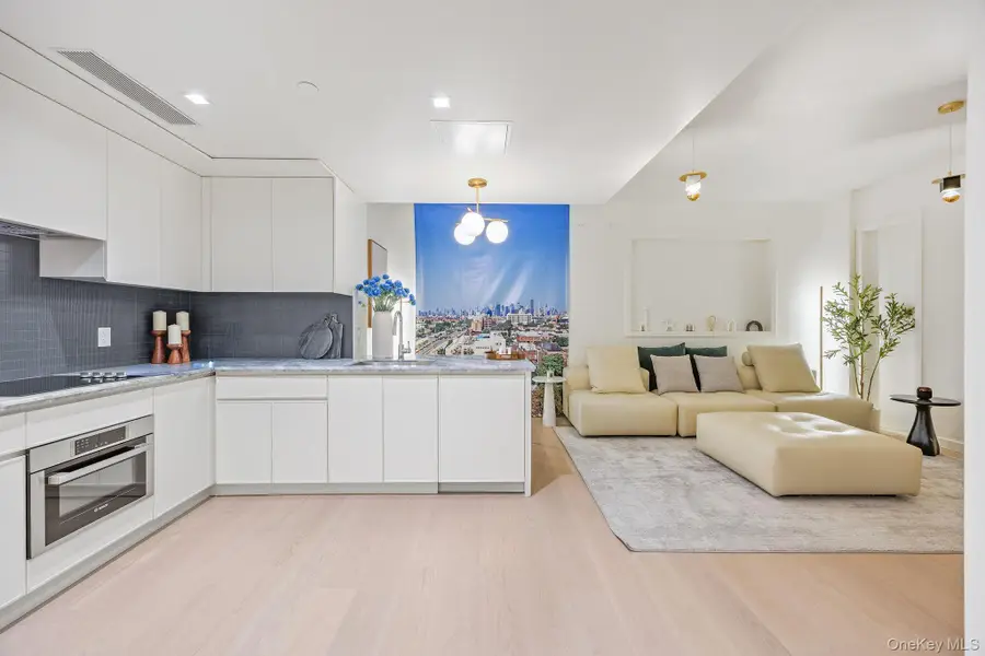 5801 Queens Boulevard #10J, Woodside, NY 11377 - Image #2