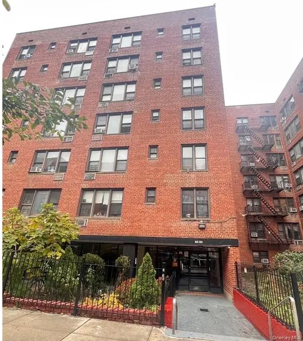 83-30 Vietor Avenue #306, Elmhurst, NY 11373