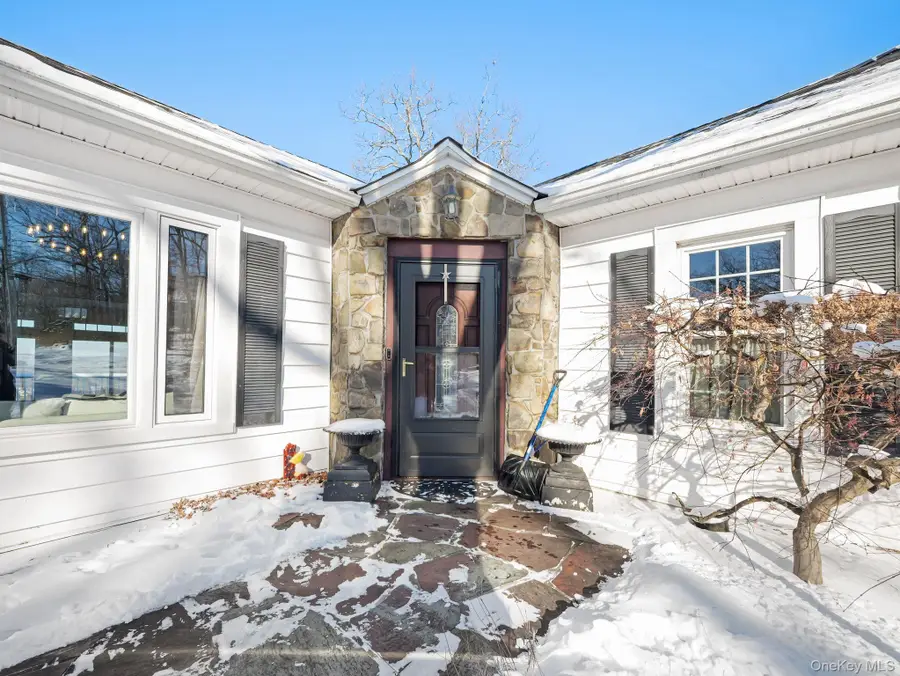 3483 Fenimore Avenue, Mohegan Lake, NY 10547 - Image #2