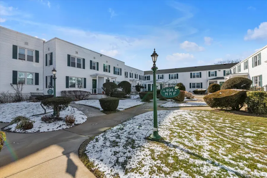 494 S Ocean Avenue #1M, Freeport, NY 11520 - Image #2