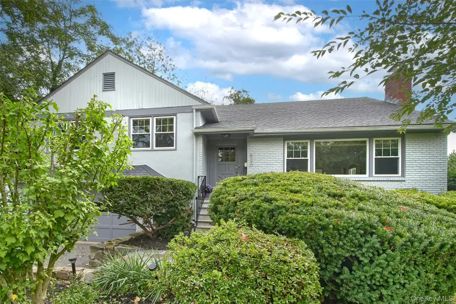 520 Bleeker Avenue, Mamaroneck, NY 10543 - Image #2