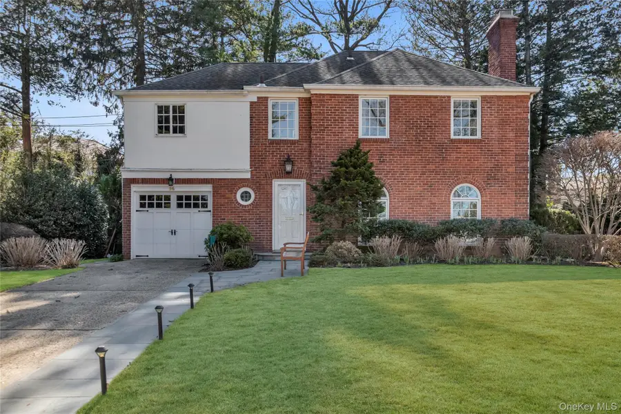 96 Quaker Ridge Road, Manhasset, NY 11030 - #2