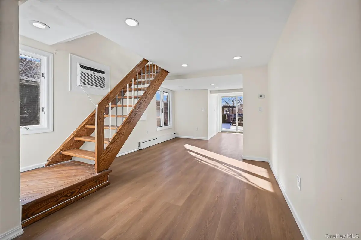 130 Gordon Place, Freeport, NY 11520 - Image #1