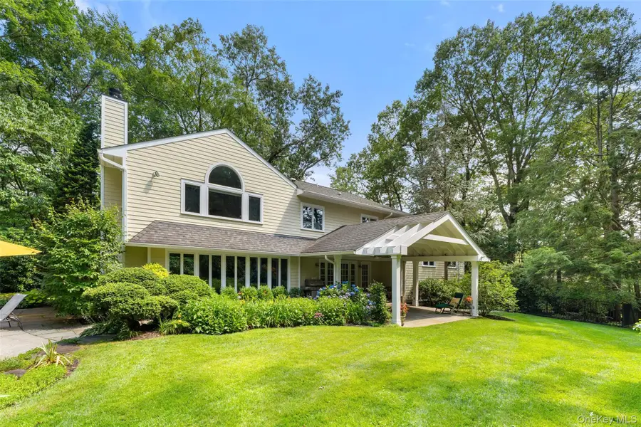 110 Round Hill Road, Scarsdale, NY 10583 - #3