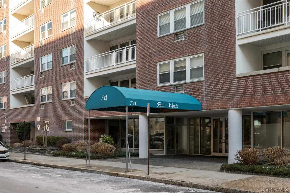 711 Shore Road #3 C, Long Beach, NY 11561 - Image #1