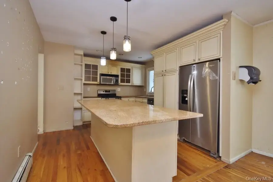 887 Stockton Road, Valley Cottage, NY 10989 - #2