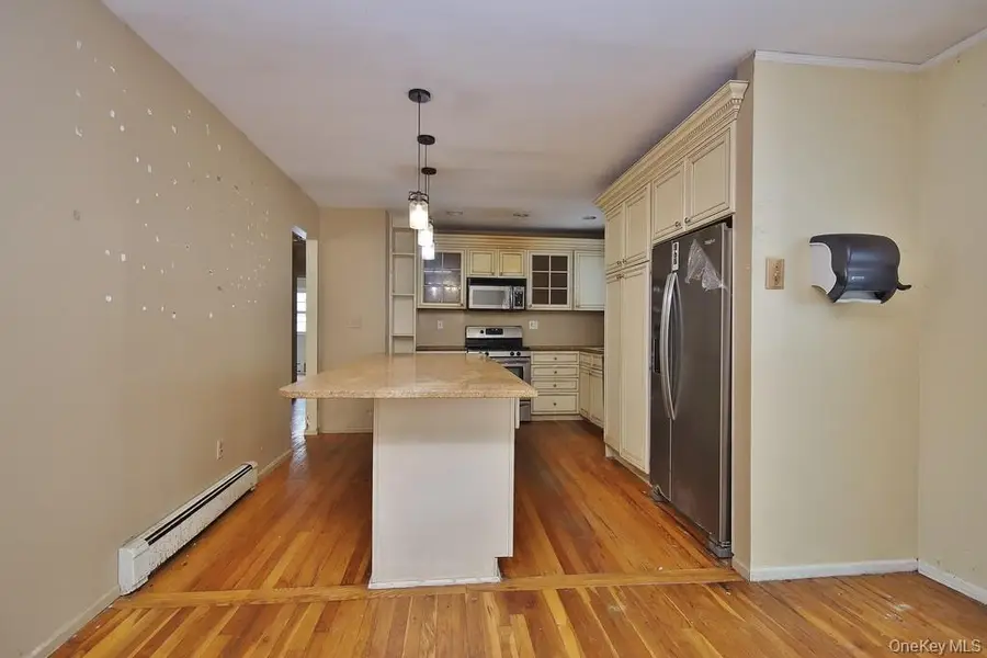 887 Stockton Road, Valley Cottage, NY 10989 - #3