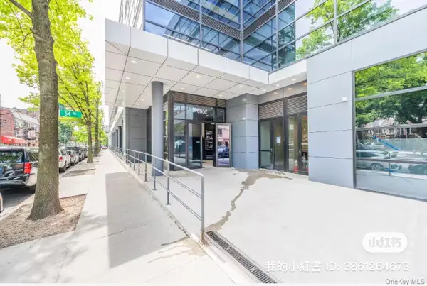 8808 Justice Avenue #15N, Elmhurst, NY 11373