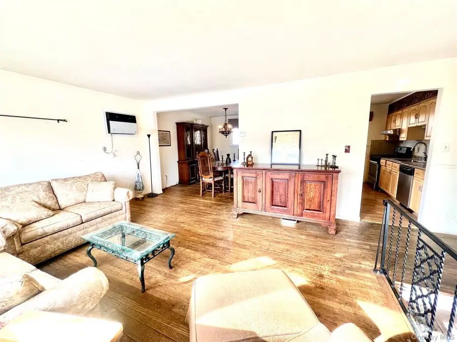 366 Carvel Avenue, Cedarhurst, NY 11516 - #3