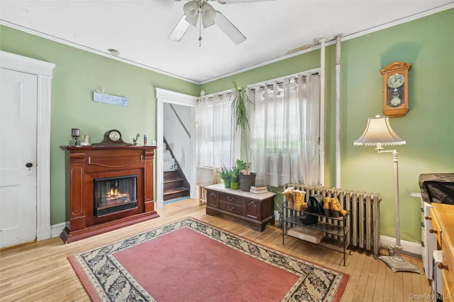 73 Redmond Avenue, Bay Shore, NY 11706 - Image #2